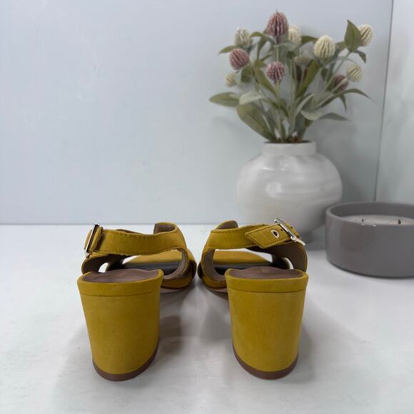 Bernardo Bedford Suede Slingback Sandals Square Toe Ochre Women 7M Tried On - Picture 5 of 10